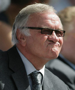 Big Ron, not happy after one of the kids nicked his double-lollipop.